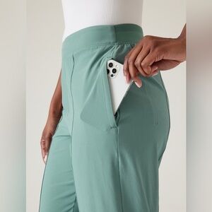 Athleta Brooklyn Heights seafoam green pants 4Tall